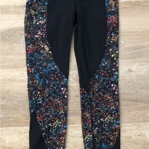 Lululemon Black and Multicolor Wake & Train Leggings